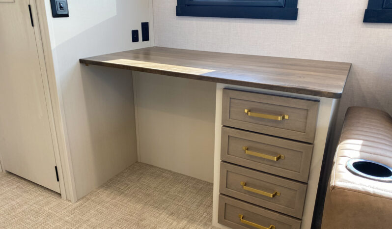 2026 Salem Hemisphere 321DRL full