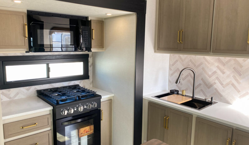 2026 Salem Hemisphere 321DRL full