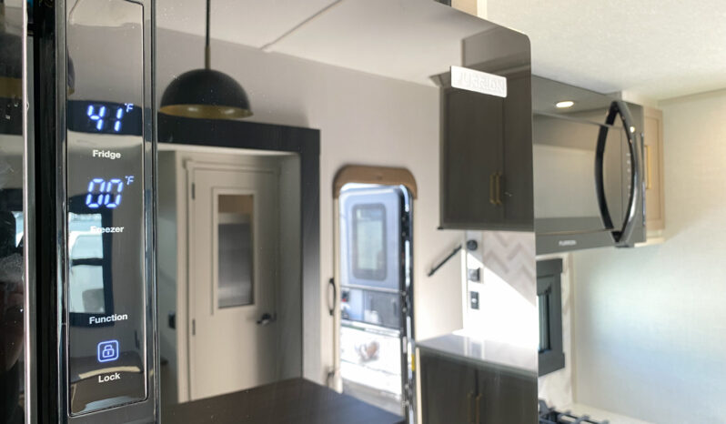 2026 Salem Hemisphere 321DRL full