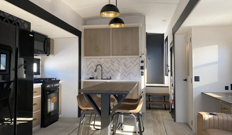 2026 Salem Hemisphere 321DRL full