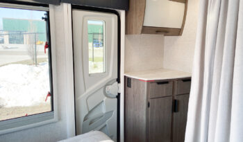 2025 Lance 2565 full