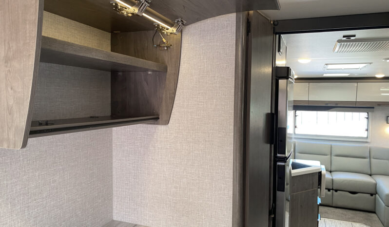 2025 Lance 2565 full