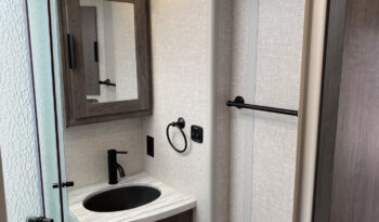 2025 Lance 2565 full