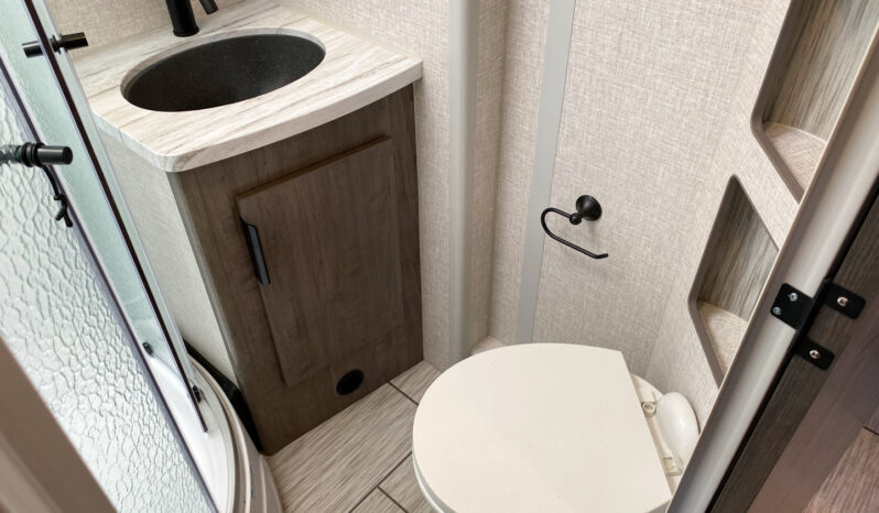 2025 Lance 2565 full