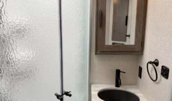 2025 Lance 2565 full