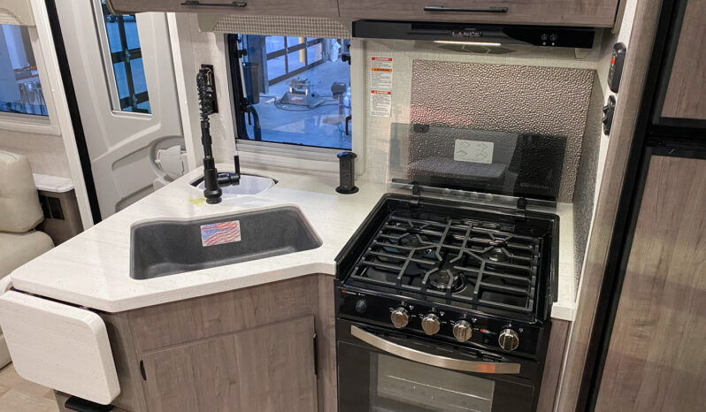 2026 Lance 2465 full