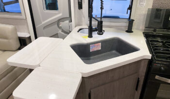 2026 Lance 2465 full