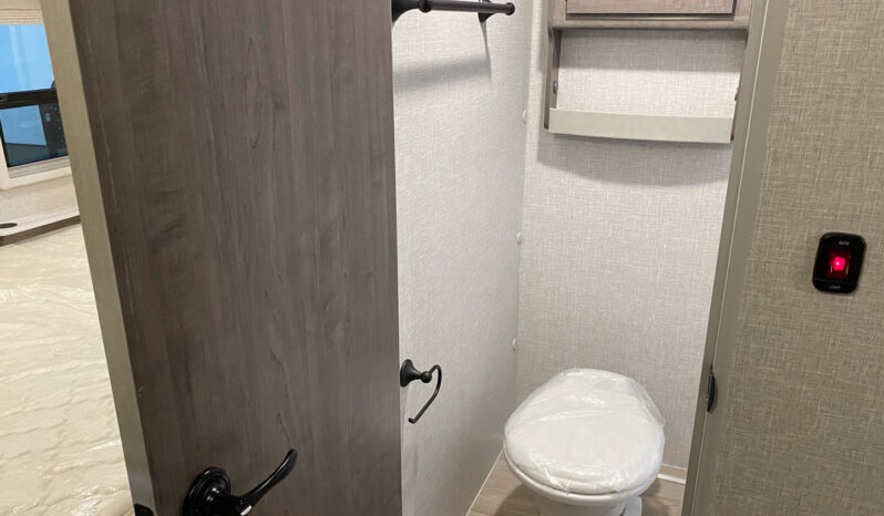 2026 Lance 2465 full