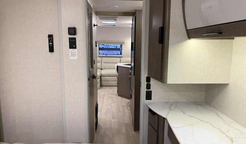 2026 Lance 2465 full