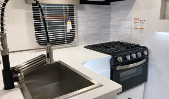 2024 Palomino Real Lite HS-2114 full