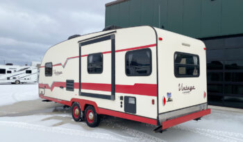 2017 Vintage Cruiser 23RSS full