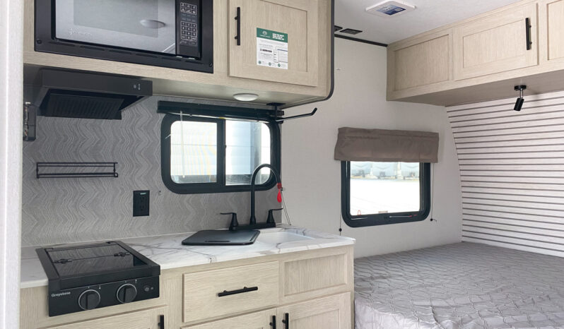 2026 Shasta 16RE full