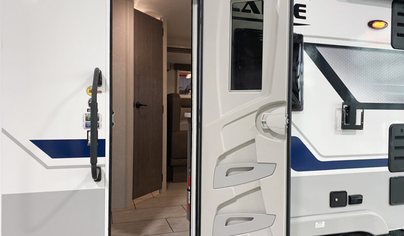 2026 Lance 1685 full