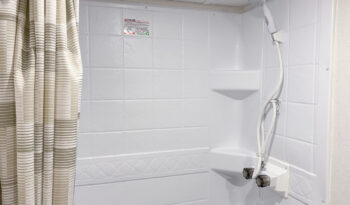 2025 Shasta Oasis 18FQ full