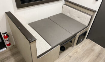 2025 Shasta Oasis 18FQ full