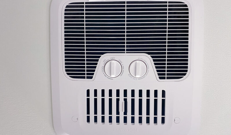 2025 Shasta Oasis 18FQ full