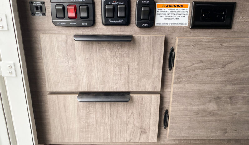 2026 Lance Squire SQ805 full