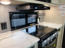2026 Shasta Oasis 33RLTS full