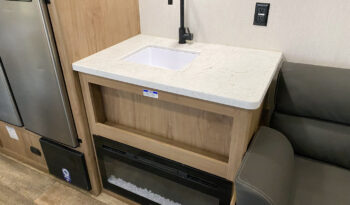 2024 Cherokee Wolf Den 26EV full