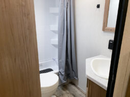 2024 Cherokee Wolf Den 26EV full