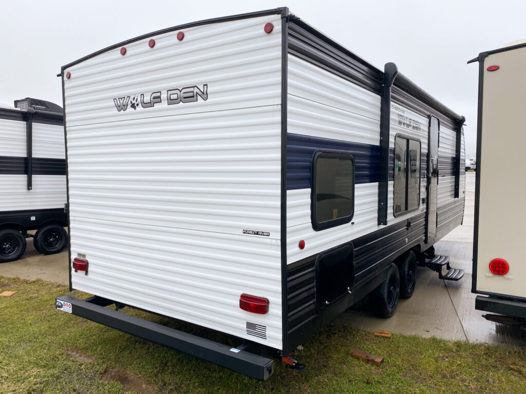 2024 Cherokee Wolf Den 26EV