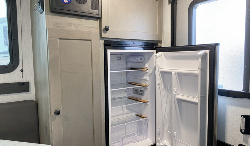 2026 Sunset Park RV Sun Trek 550 full