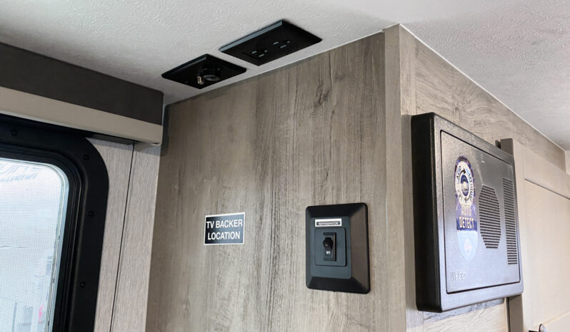 2026 Sunset Park RV Sun Trek 550 full