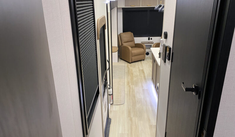 2026 Salem Hemisphere 286RL full