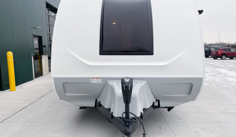 2025 Lance 1995 full