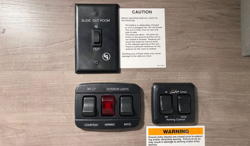 2025 Lance 1995 full