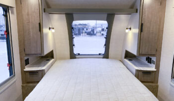 2025 Lance 1995 full