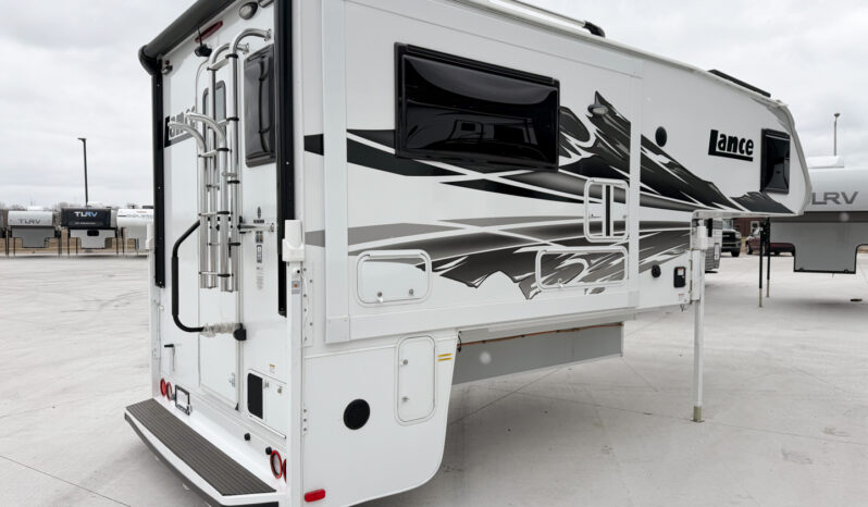 2026 Lance 1062 full