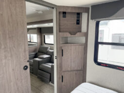 2025 Lance Squire SQ26 full