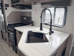 2025 Lance Squire SQ26 full