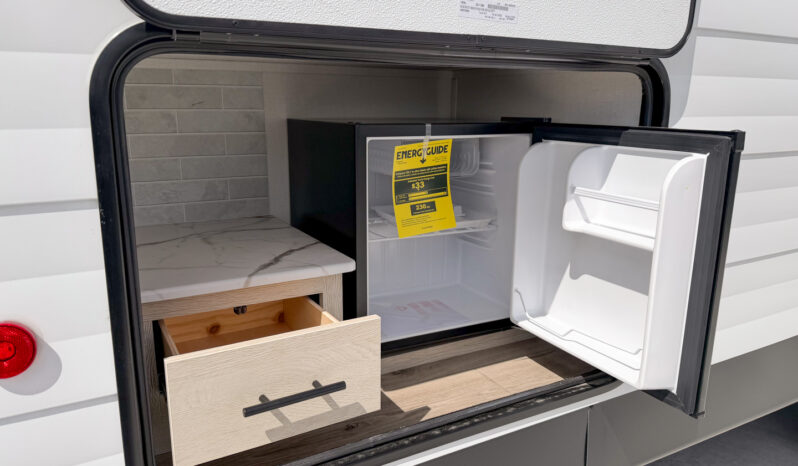 2026 Shasta Oasis I-5 527BHS full