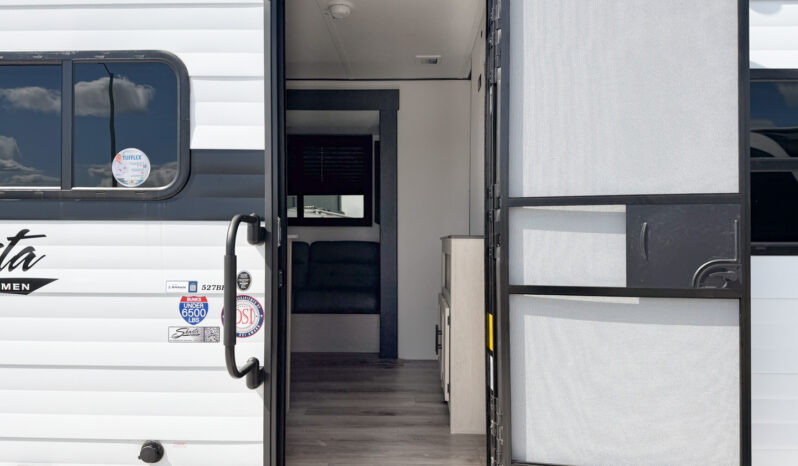 2026 Shasta Oasis I-5 527BHS full