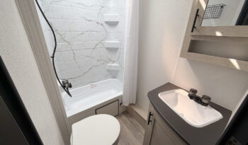 2026 Shasta Oasis I-5 527BHS full