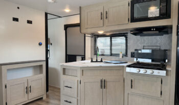 2026 Shasta Oasis I-5 527BHS full