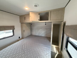 2026 Shasta Oasis I-5 527BHS full