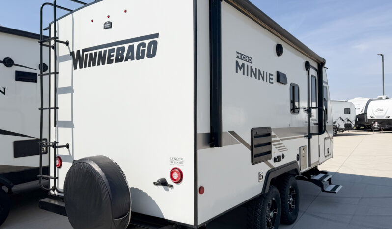 2021 Minnie 2100BH full