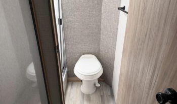 2021 Minnie 2100BH full