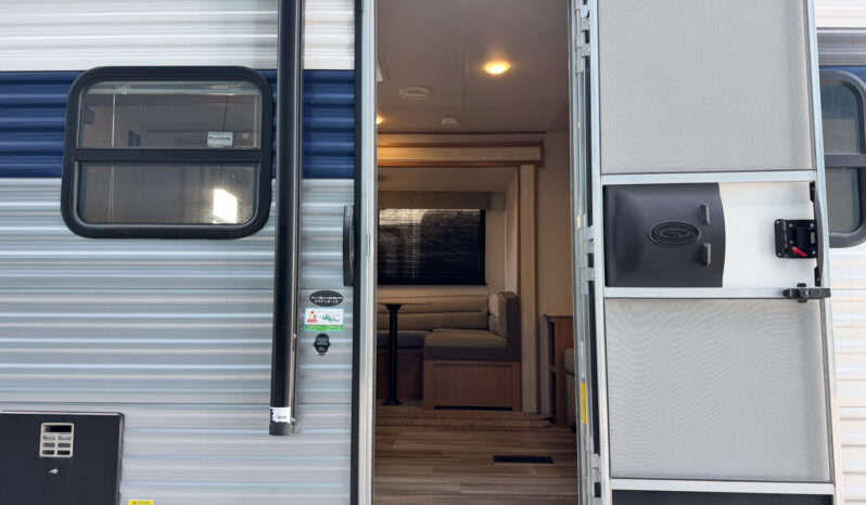 2023 Avenger 25FLSLE full