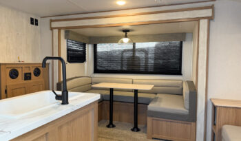 2023 Avenger 25FLSLE full