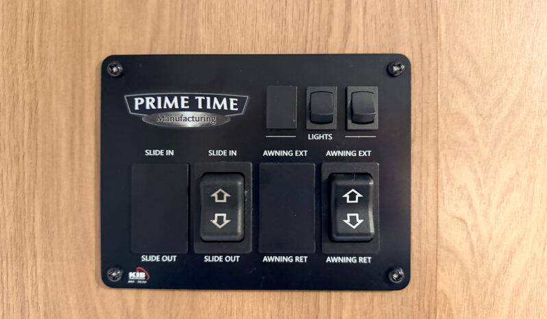 2023 Avenger 25FLSLE full