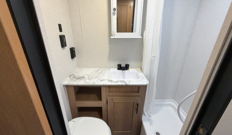 2023 Avenger 25FLSLE full