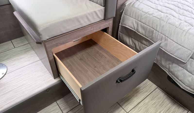 2024 Lance 1685 full