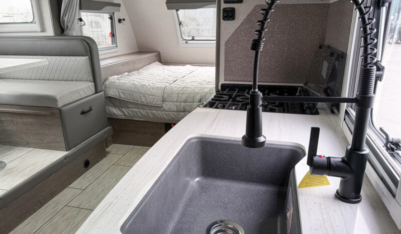 2024 Lance 1685 full