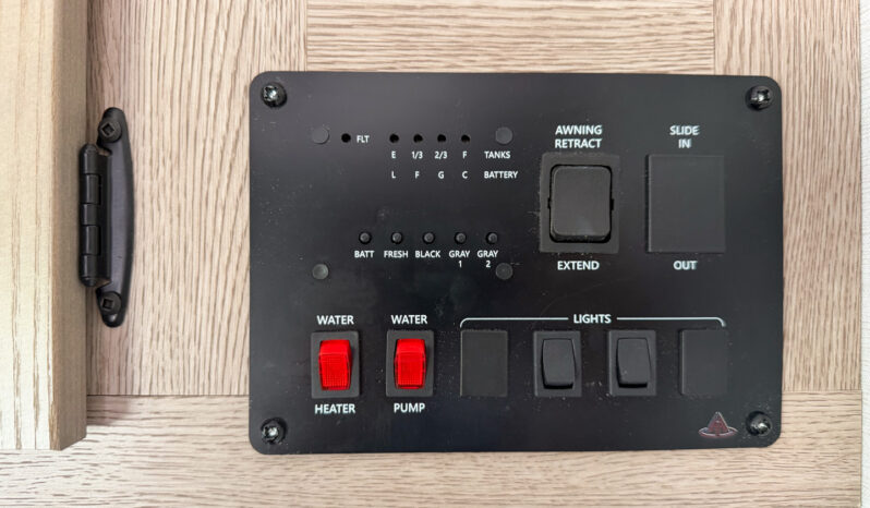 2026 Ameri-Lite 221RK full