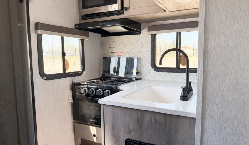 2026 Sunset Park RV Sun Trek 800 full