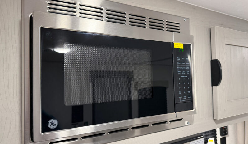 2026 Viking 25QBH full